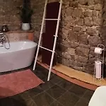 Domaine De La Velle