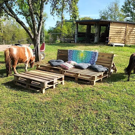 Otel Domaine De La Velle L'Estrade